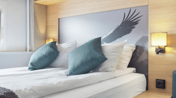 Ship accomodation
